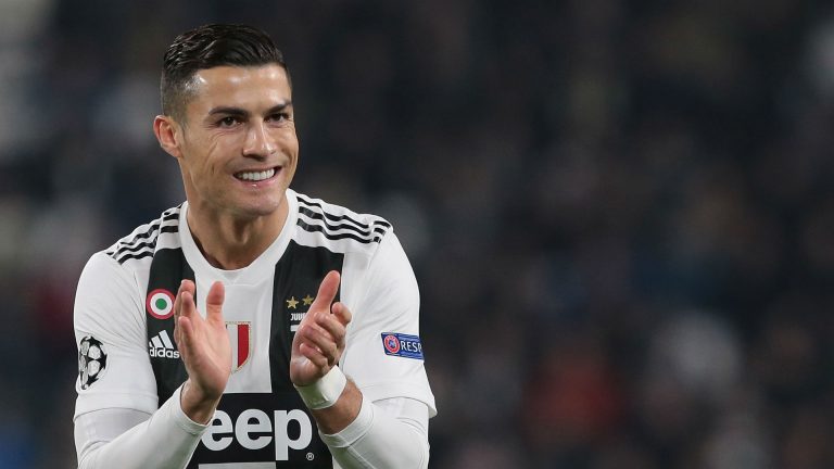 Berita Bola Hari Ini Edisi 29 November 2018 -Ronaldo Cetak Rekor Baru, Robbie Keane Pensiun-