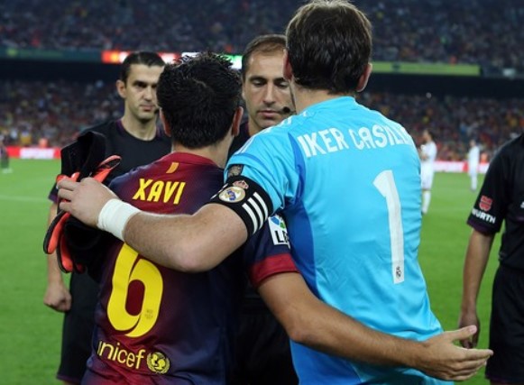 Telepon Casillas ke Xavi yang Dianggap Mourinho Sebagai Pengkhianatan