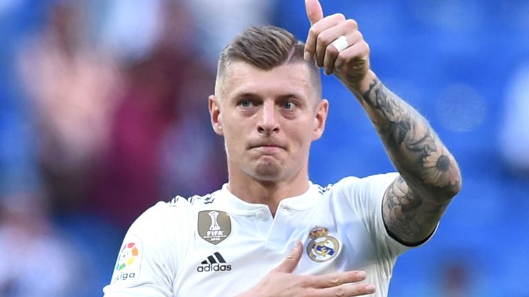 Berita Bola Hari Ini 21 Mei 2019: Xavi Hernandez Resmi Gantung Sepatu, De Ligt Segera Berkostum Barcelona, Hazard Kian Dekat Dengan el Real, Allegri Mendapat Penghargaan, Toni Kroos Perpanjang Kontrak