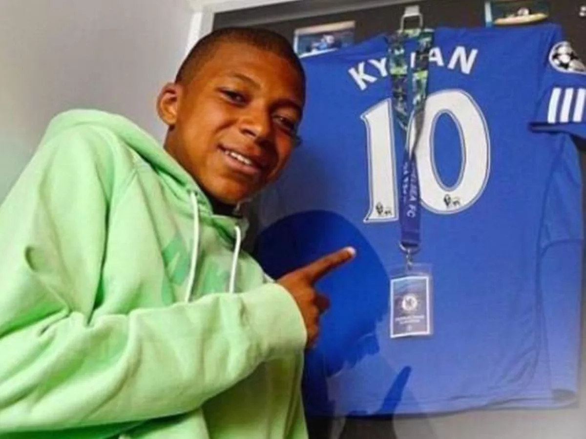 Gak Nyangka! 6 Klub Ini Nyaris Banget Datangkan Mbappe