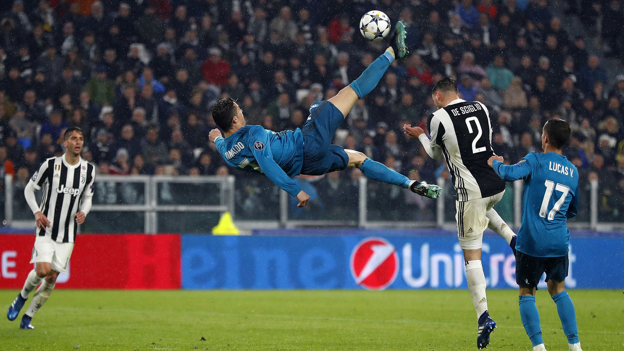 8 Gol Paling Ikonik di Champions League