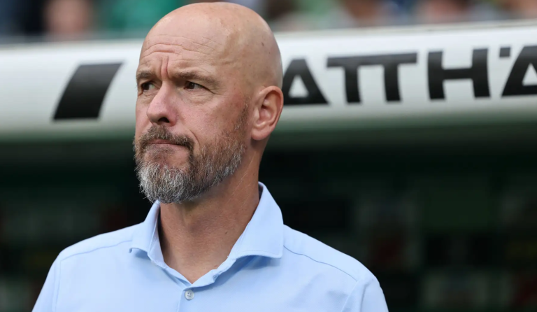 Baru 3 Laga Sudah DIPECAT! Ten Hag KENA TIPU Bayer Leverkusen?!